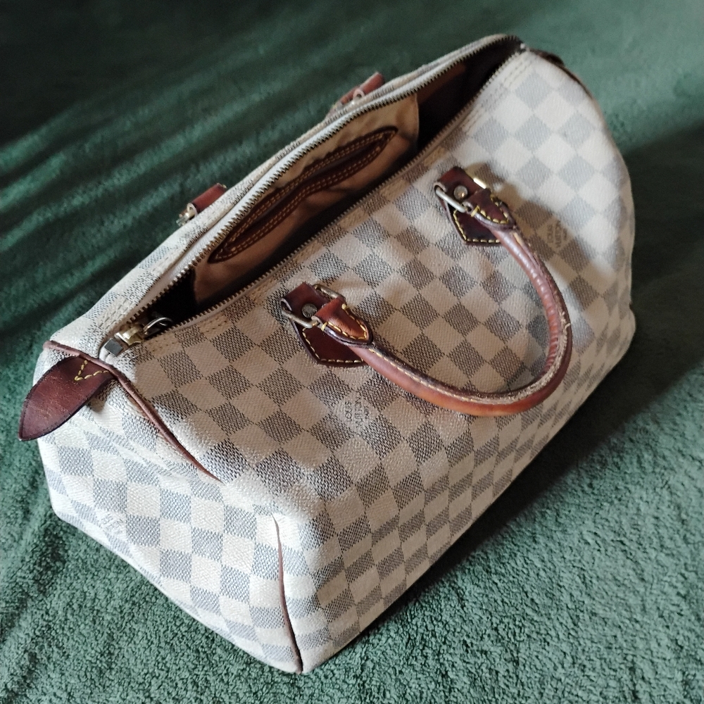 Authentic Lv Damier Designer Handbag - Cream and Brown Vintage